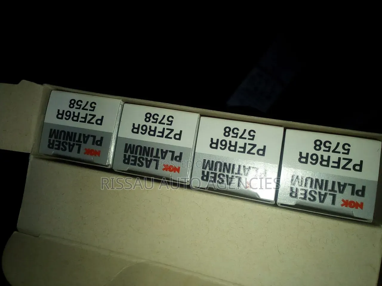 NGK Pzfr6r Laser Iridium Spark Plugs Best for Vw BLG Engine 1400cc