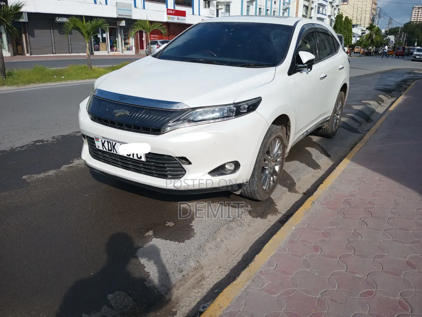Toyota Harrier 2016 White