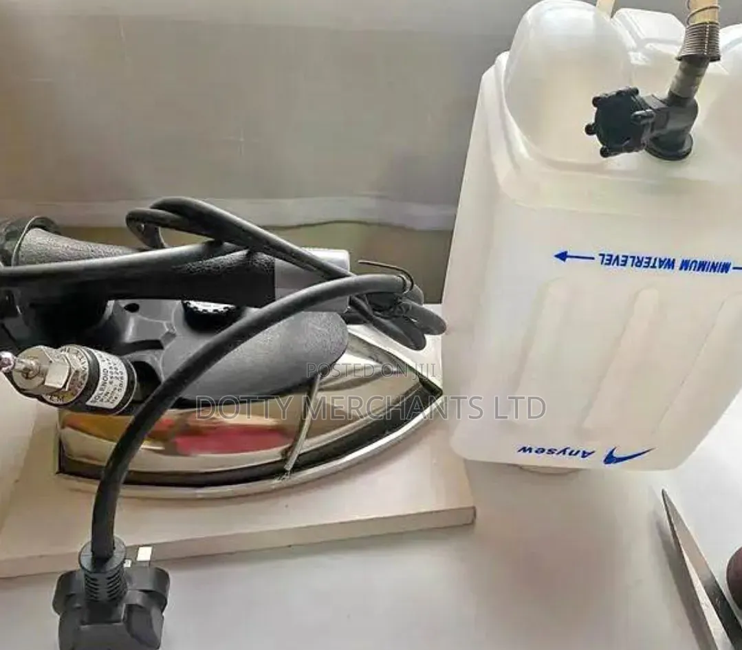 A Steam Iron Box Silver Star