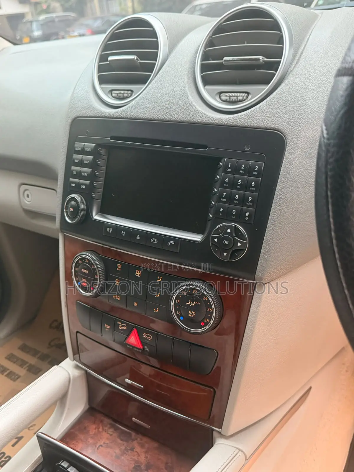 Mercedes-Benz M Class 2010 Silver