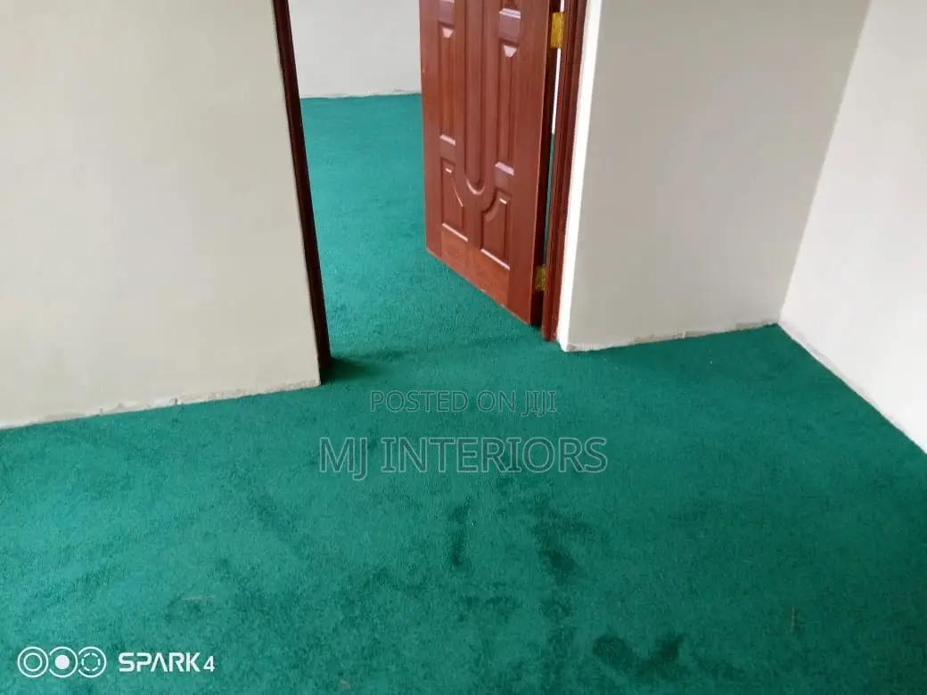 Affordable Wall to Wall Carpet Rolls and Installation