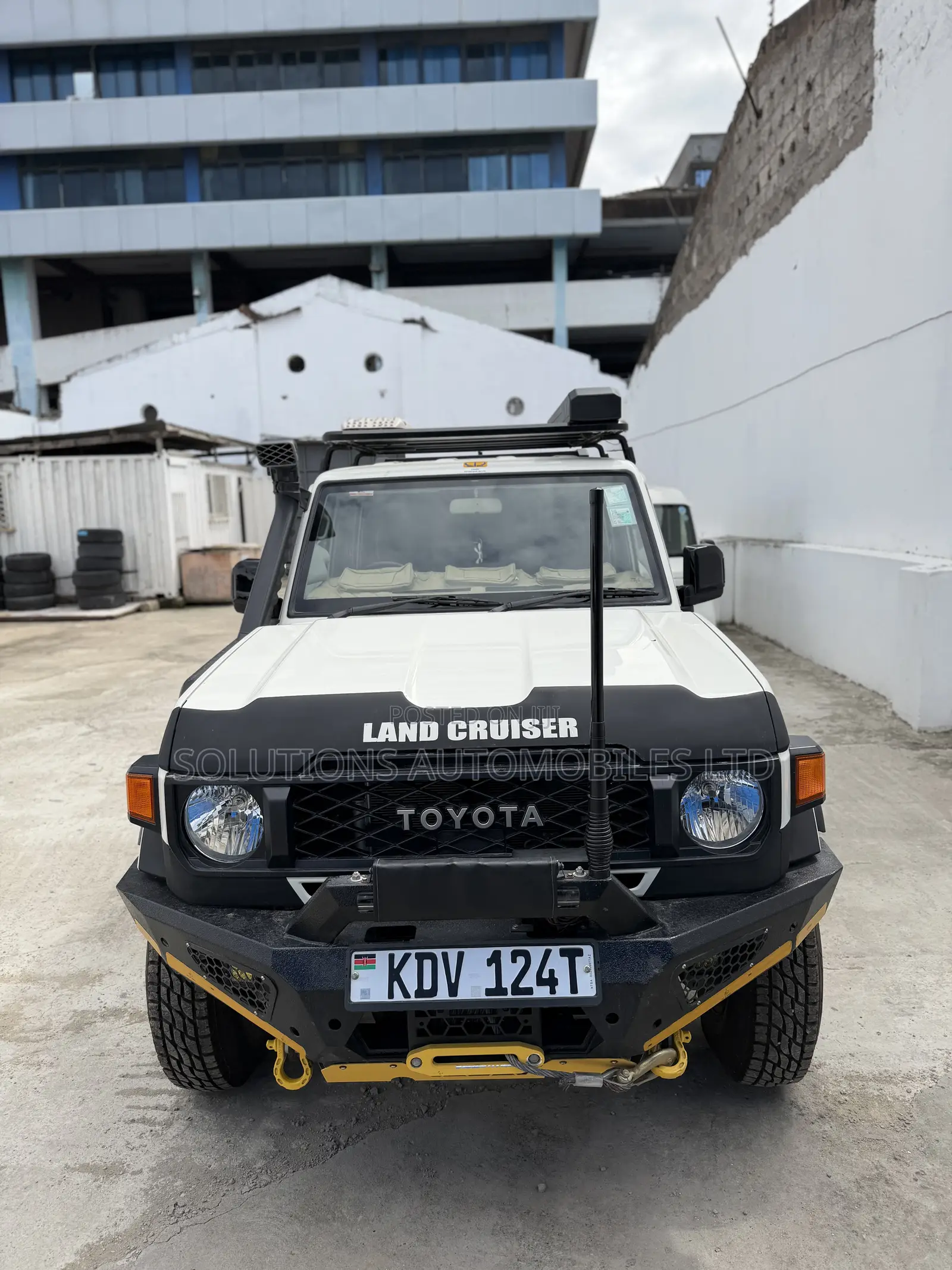 New Toyota Land Cruiser LC300 2025 Pearl