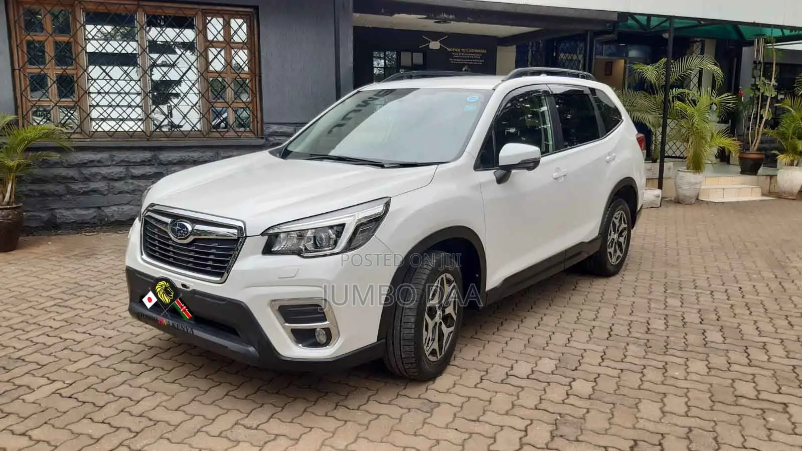 Subaru Forester Premium AWD 2019 White