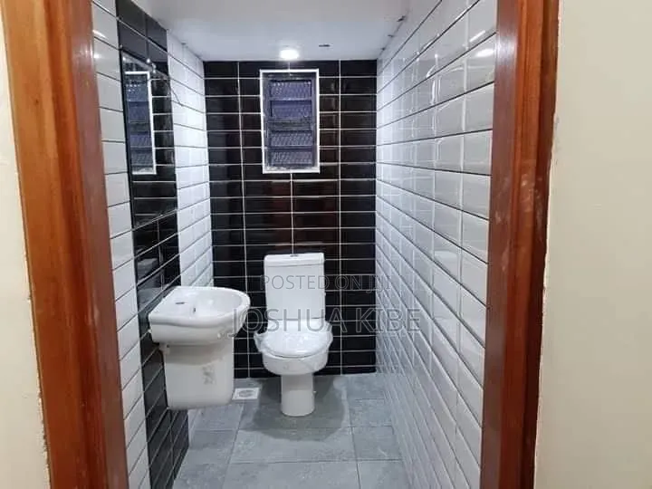 4bdrm House in Membley Estate for rent