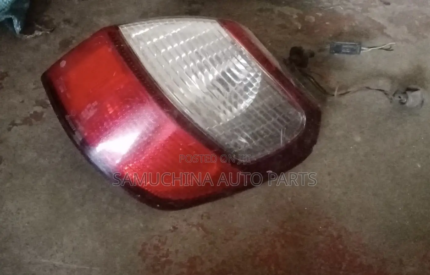 Tail Light Subaru Legacy Old Model