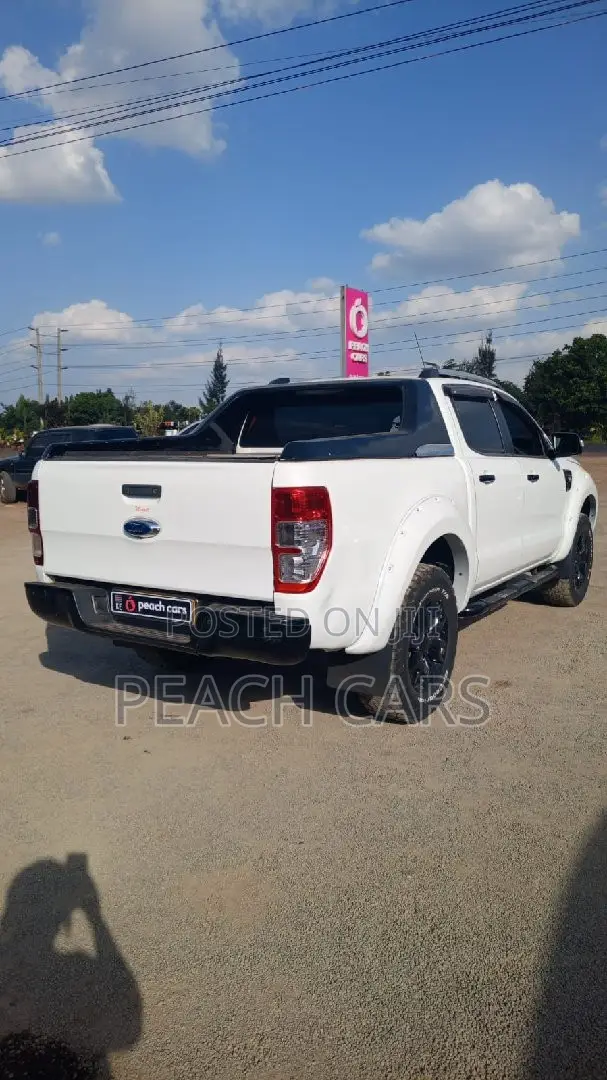 Ford Ranger Wildtrak 2012 White
