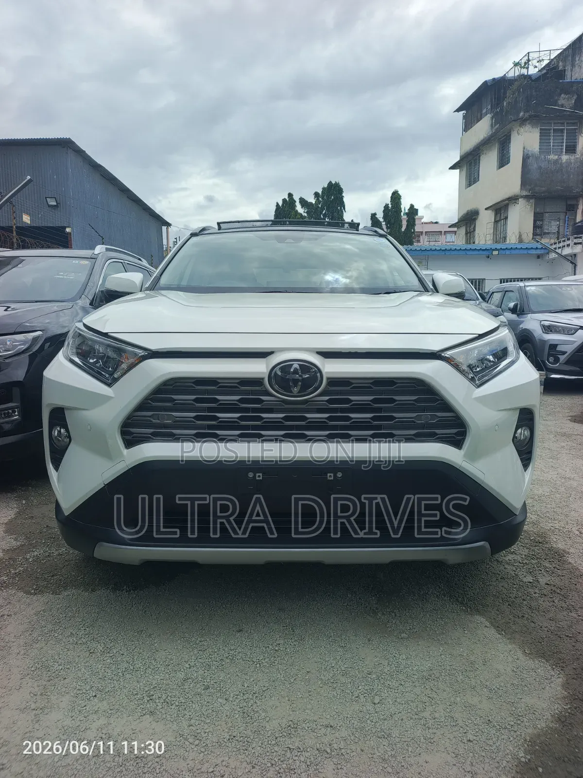 Toyota RAV4 2020 White