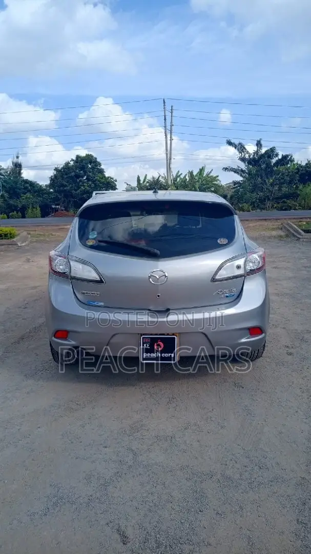 Mazda Axela 2012 Gray
