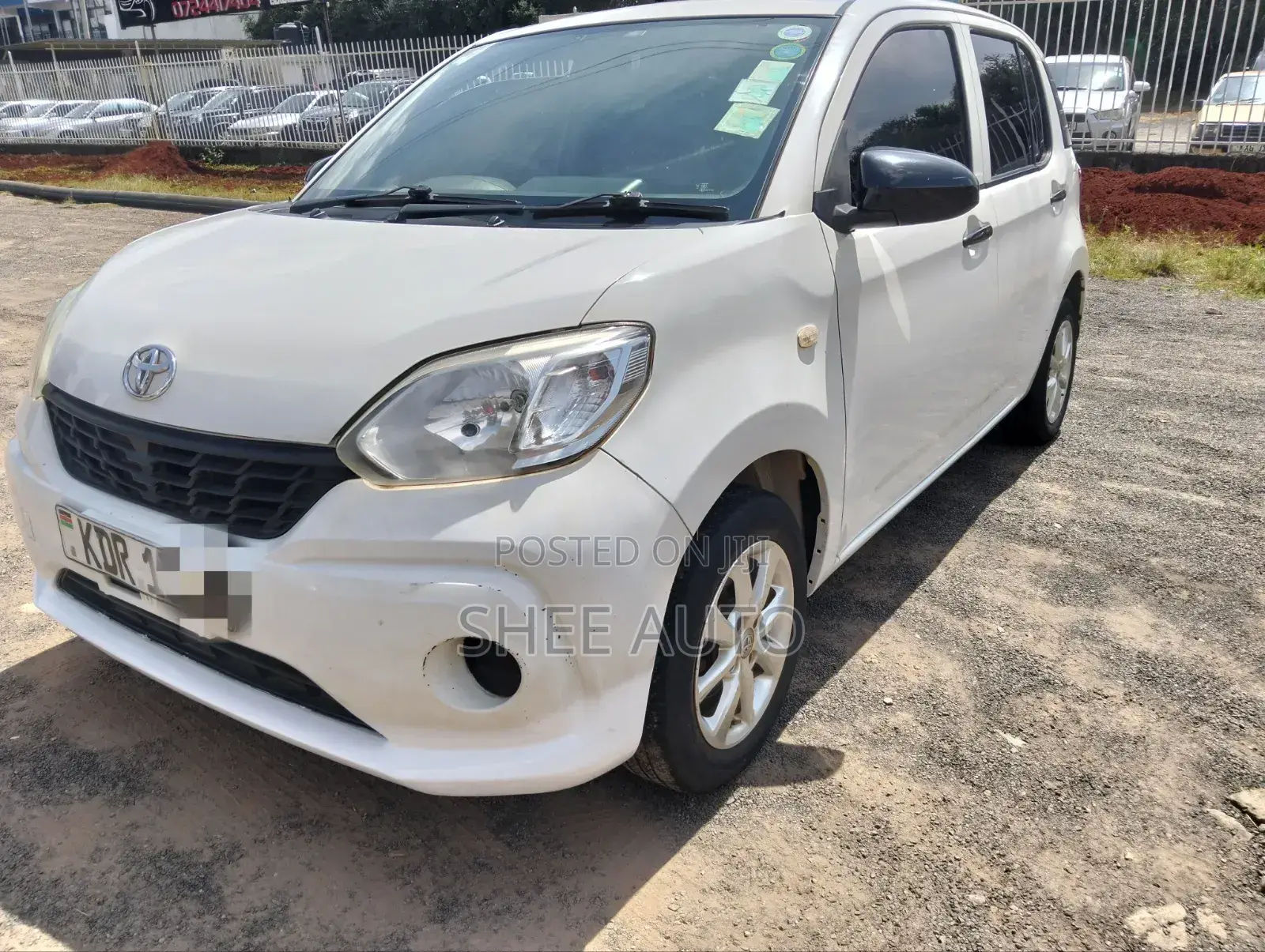 Toyota Passo 2017 White