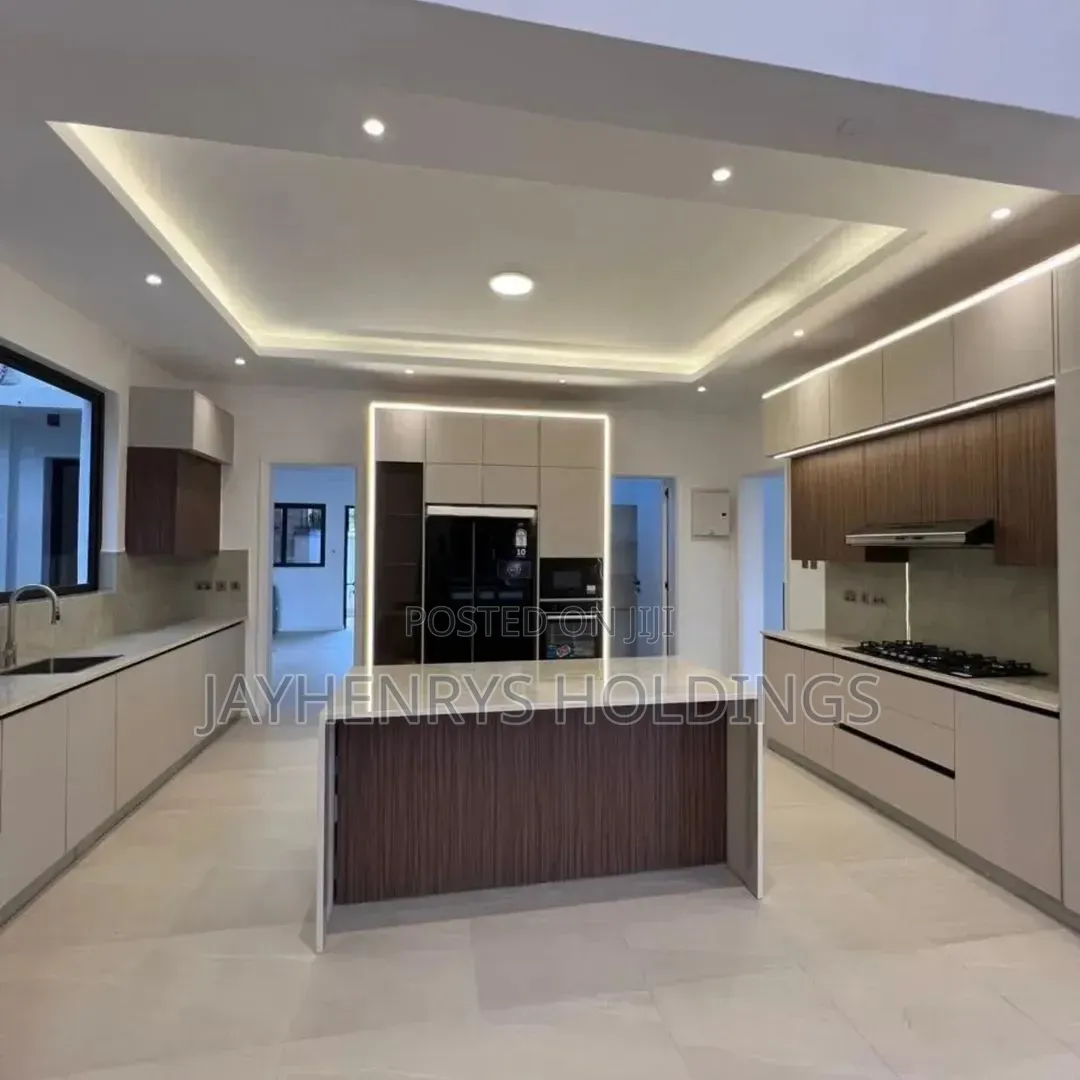 5bdrm Villa in Muthangari for rent