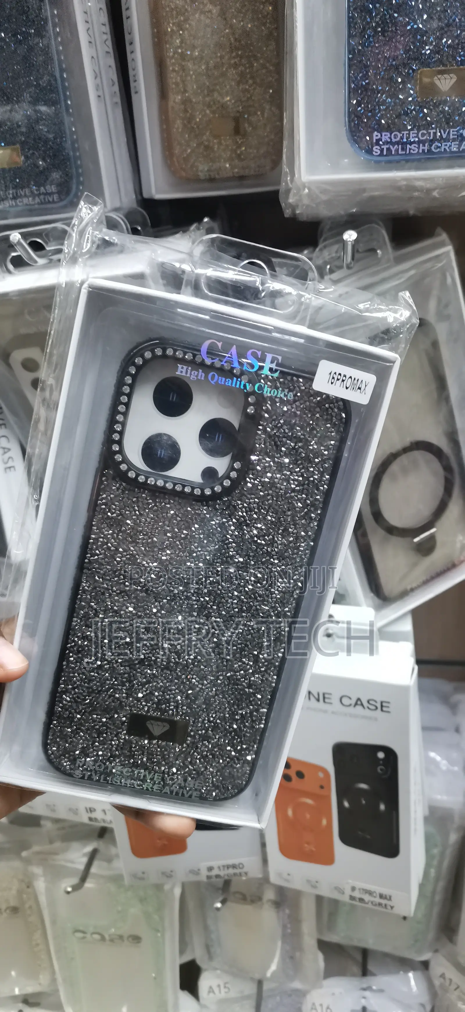 iPhone 16 Pro Max Luxury Rhinestone Glitter Case