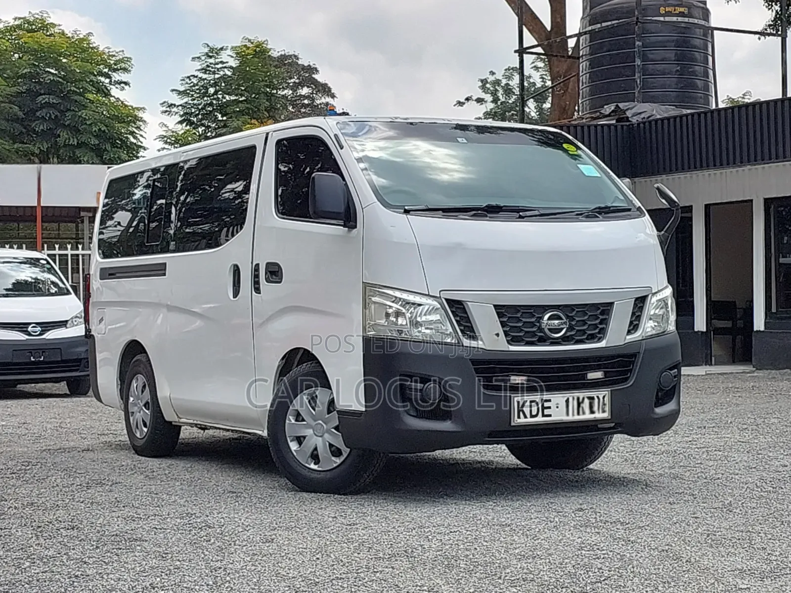 Nissan Caravan (Urvan) 2014 White