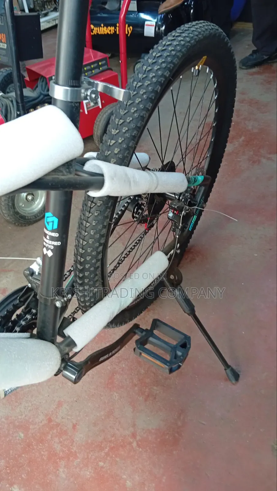 Gunrose 26" Spoke Rims Carbon Fibre Body Mountain Bike