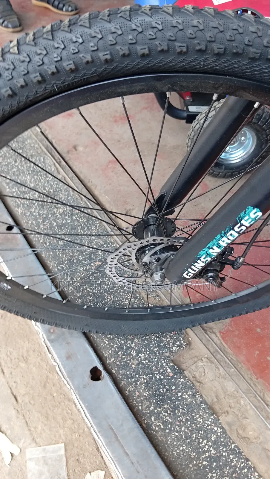 Gunrose 26" Spoke Rims Carbon Fibre Body Mountain Bike