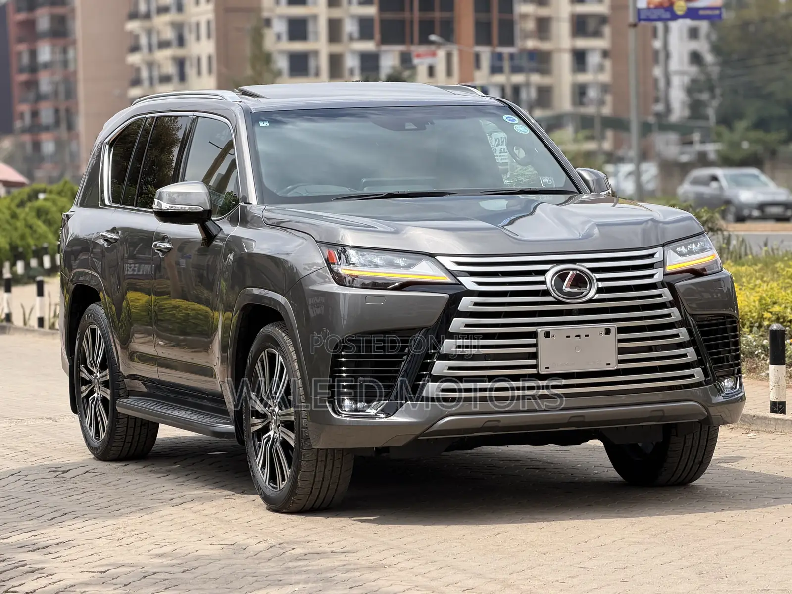 Lexus LX 600 2022 Gray