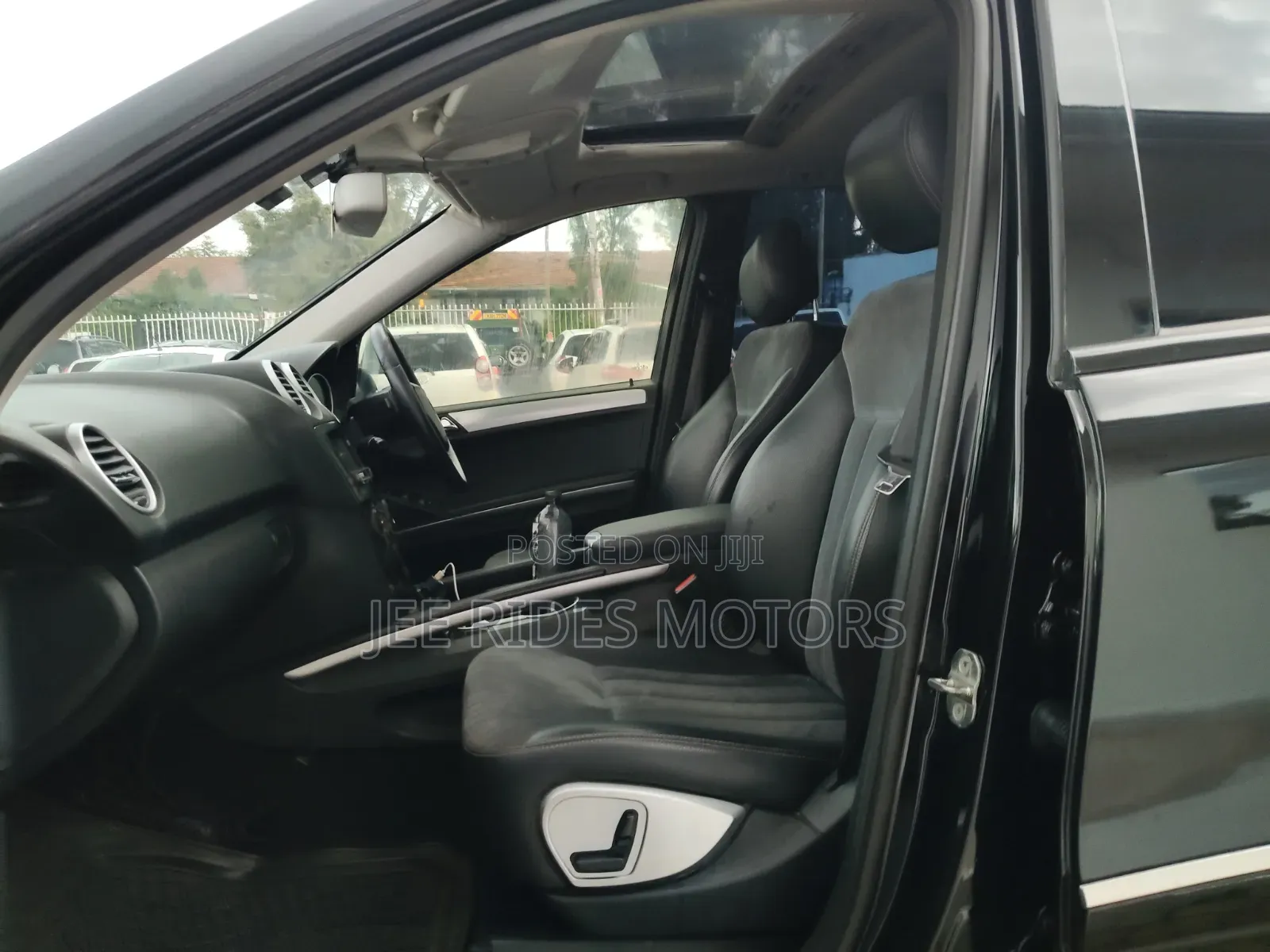 Mercedes-Benz M Class 2009 Black
