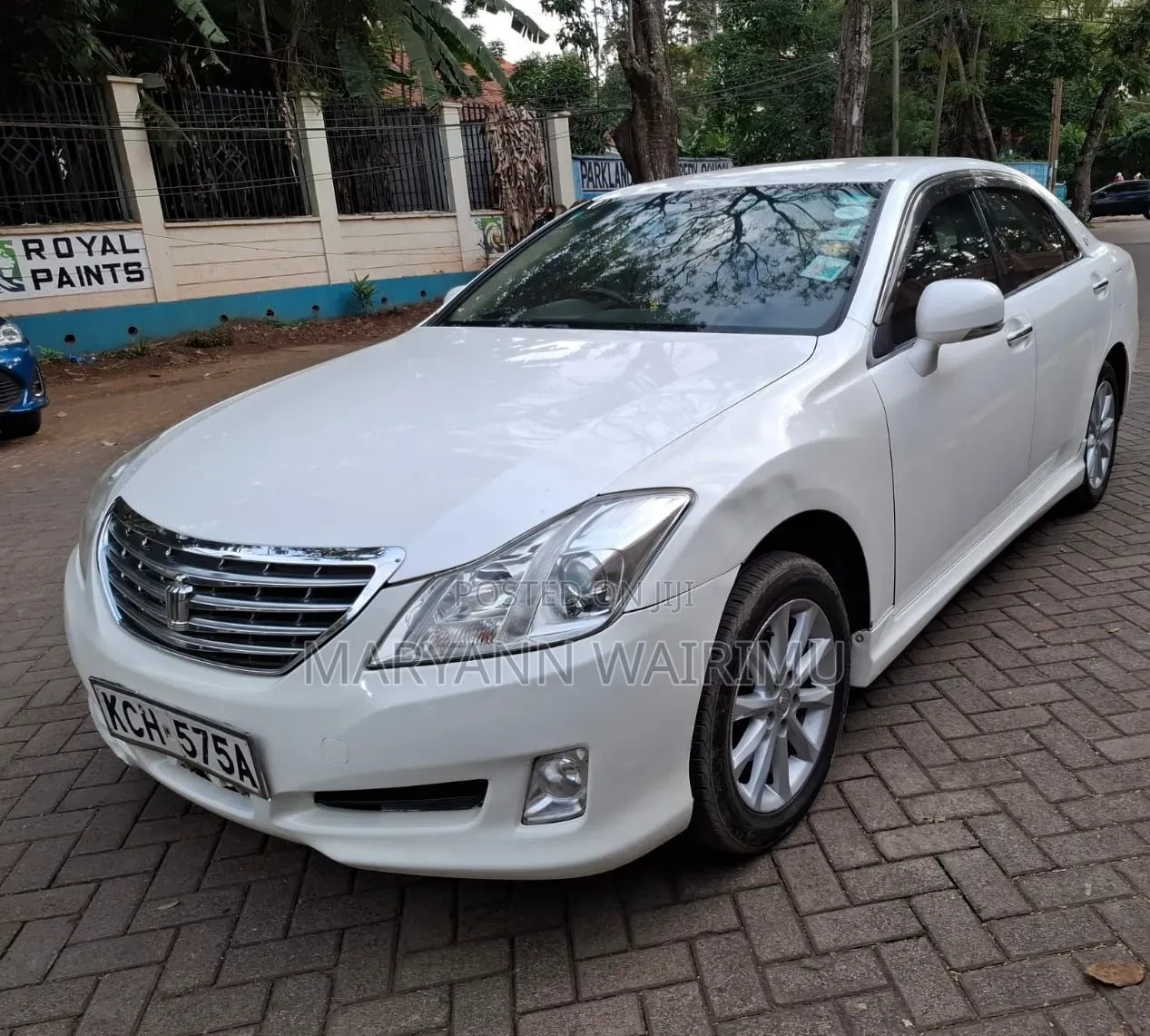 Toyota Crown 2009 White