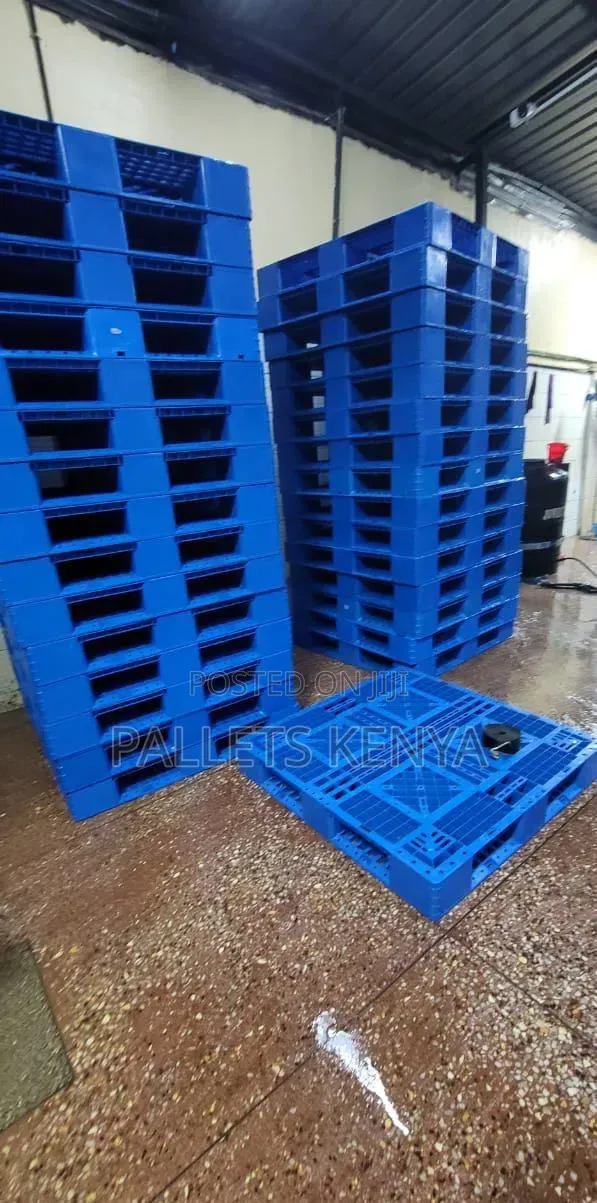 Plastic Pallets For Sale- Available In Bulk