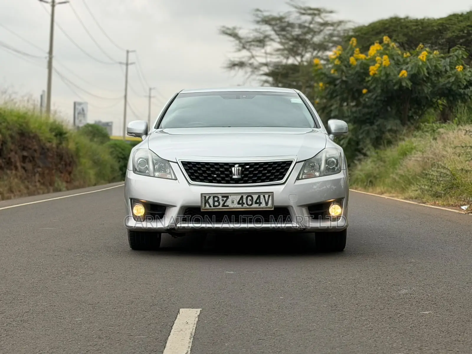 Toyota Crown 2009 Silver