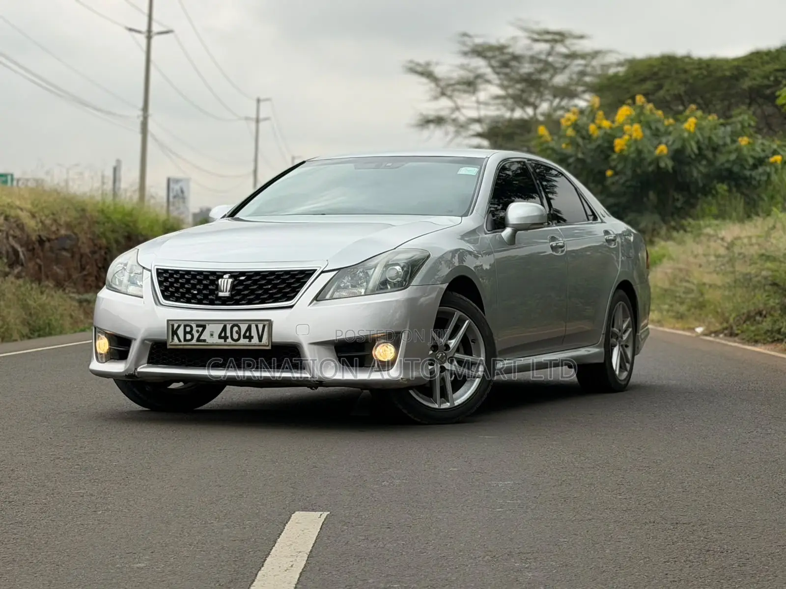 Toyota Crown 2009 Silver