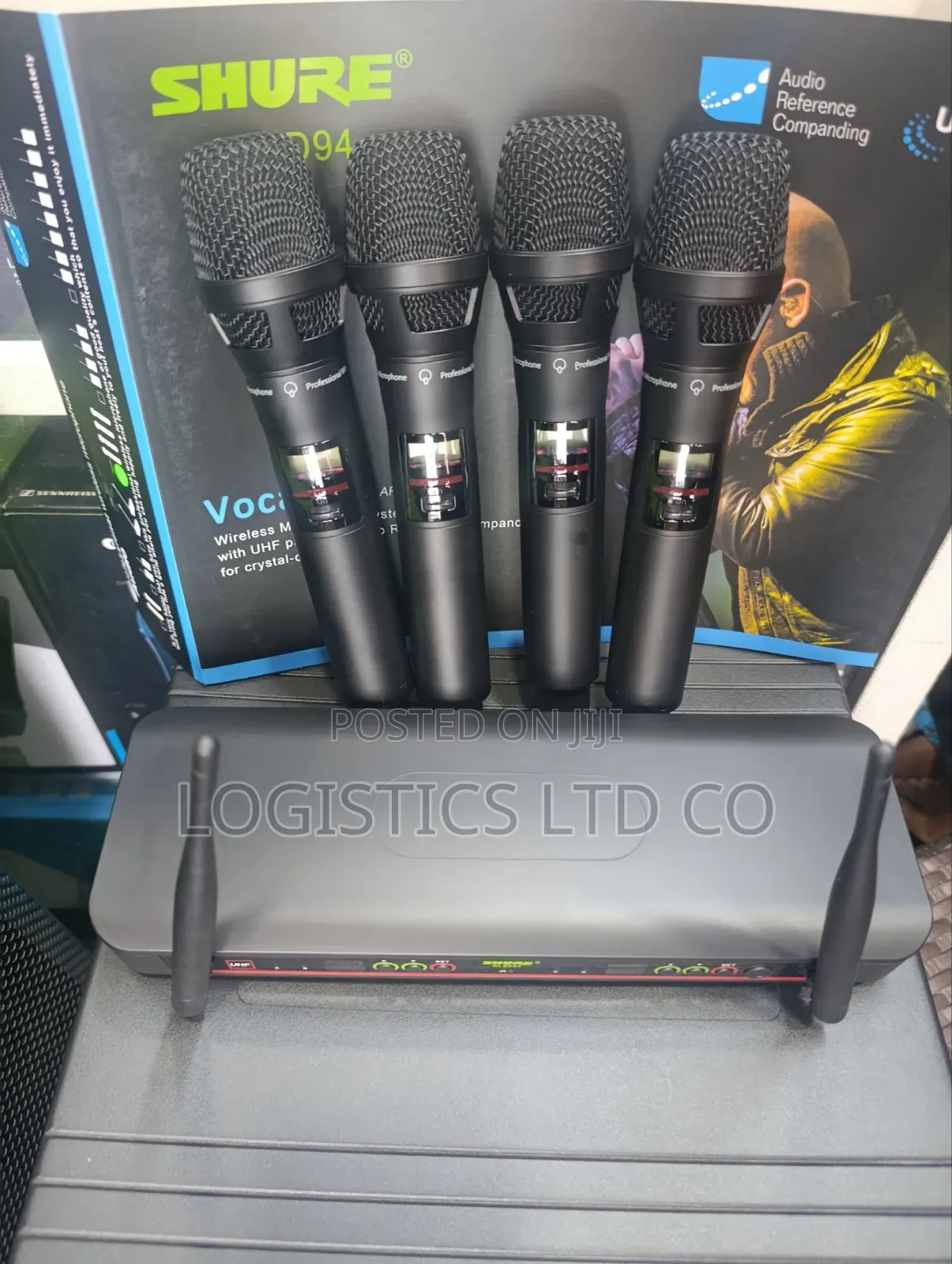Shure Glxd94 Wireless Microphone System With 4 Handheld Microphones