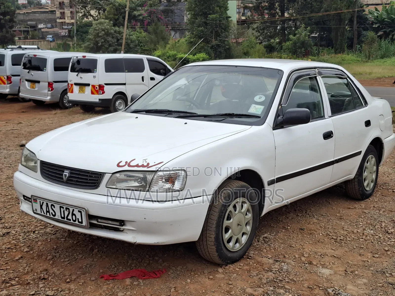 Toyota Corolla 1999 White