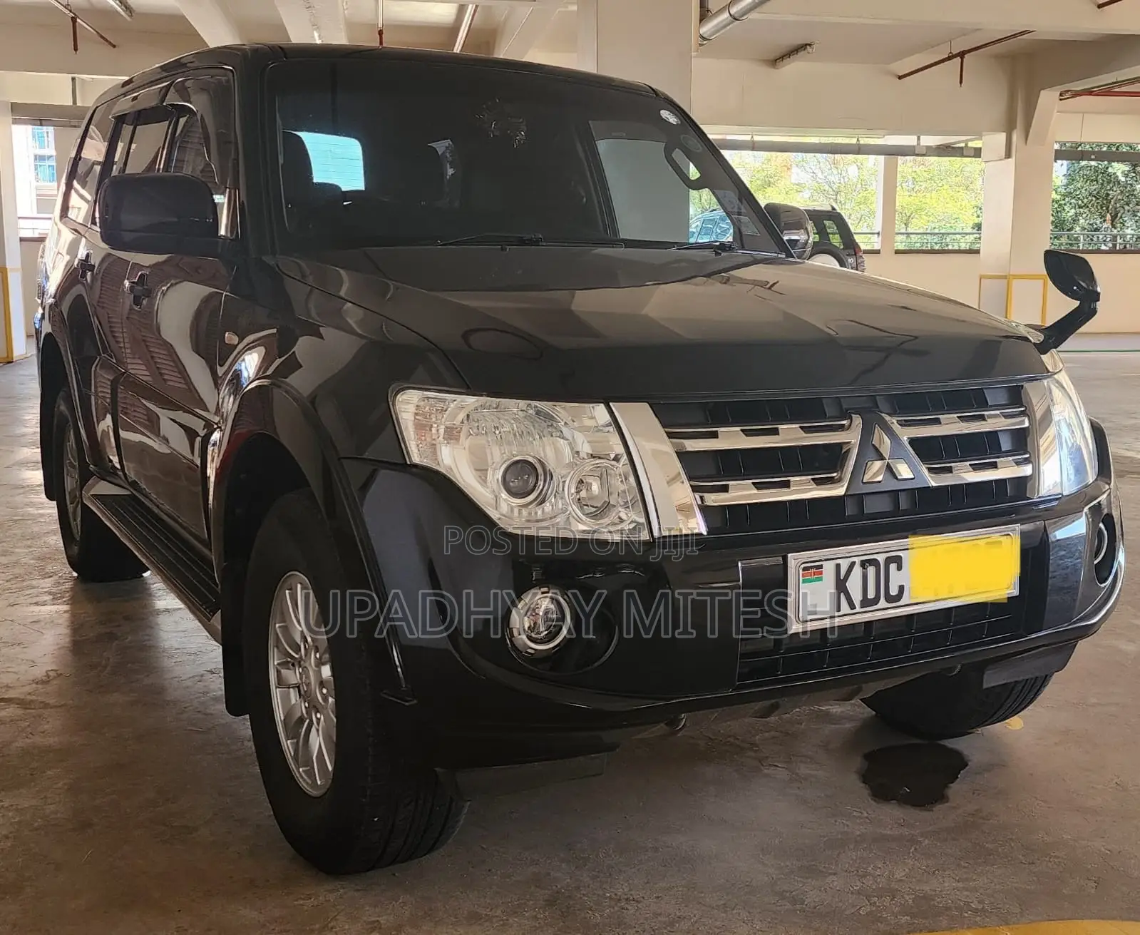 Mitsubishi Pajero 2013 Black