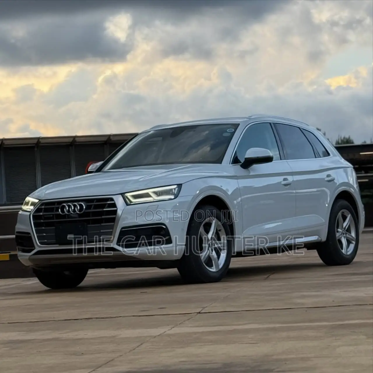 Audi Q5 2.0T Premium AWD quattro 2019 White