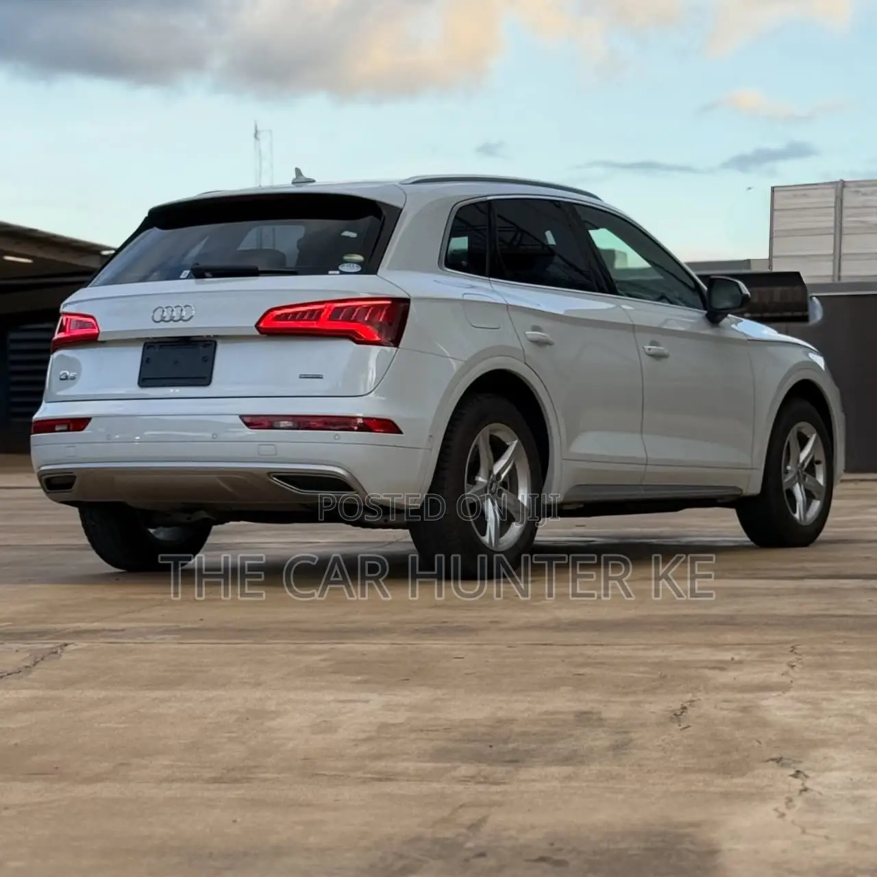 Audi Q5 2.0T Premium AWD quattro 2019 White