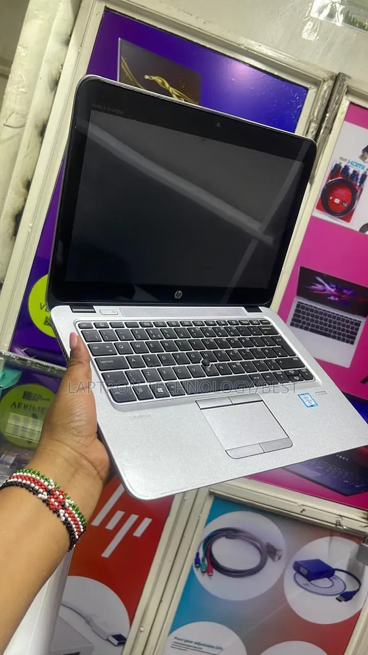 Laptop HP EliteBook 820 G3 8GB Intel Core i5 SSD 256GB