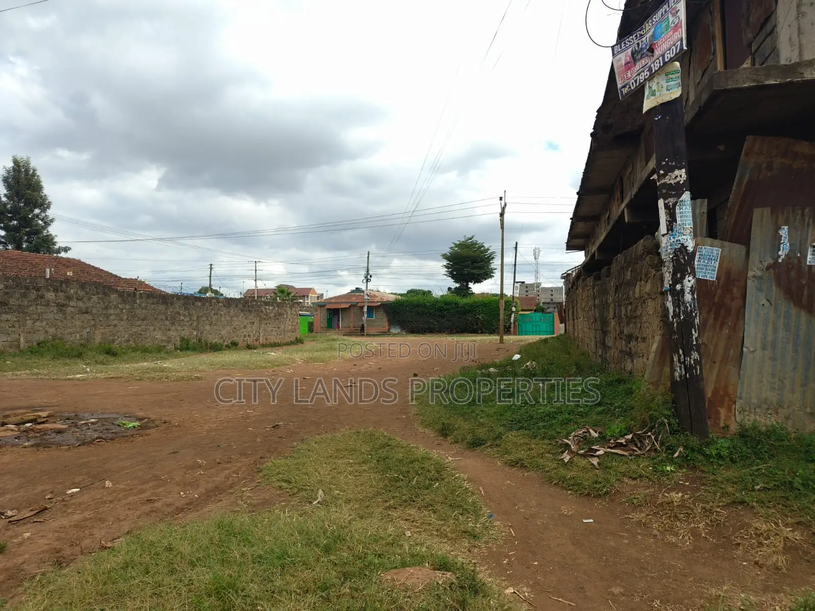 Commercial Plot for Sale in Thika Road at Ruiru Kihunguro.