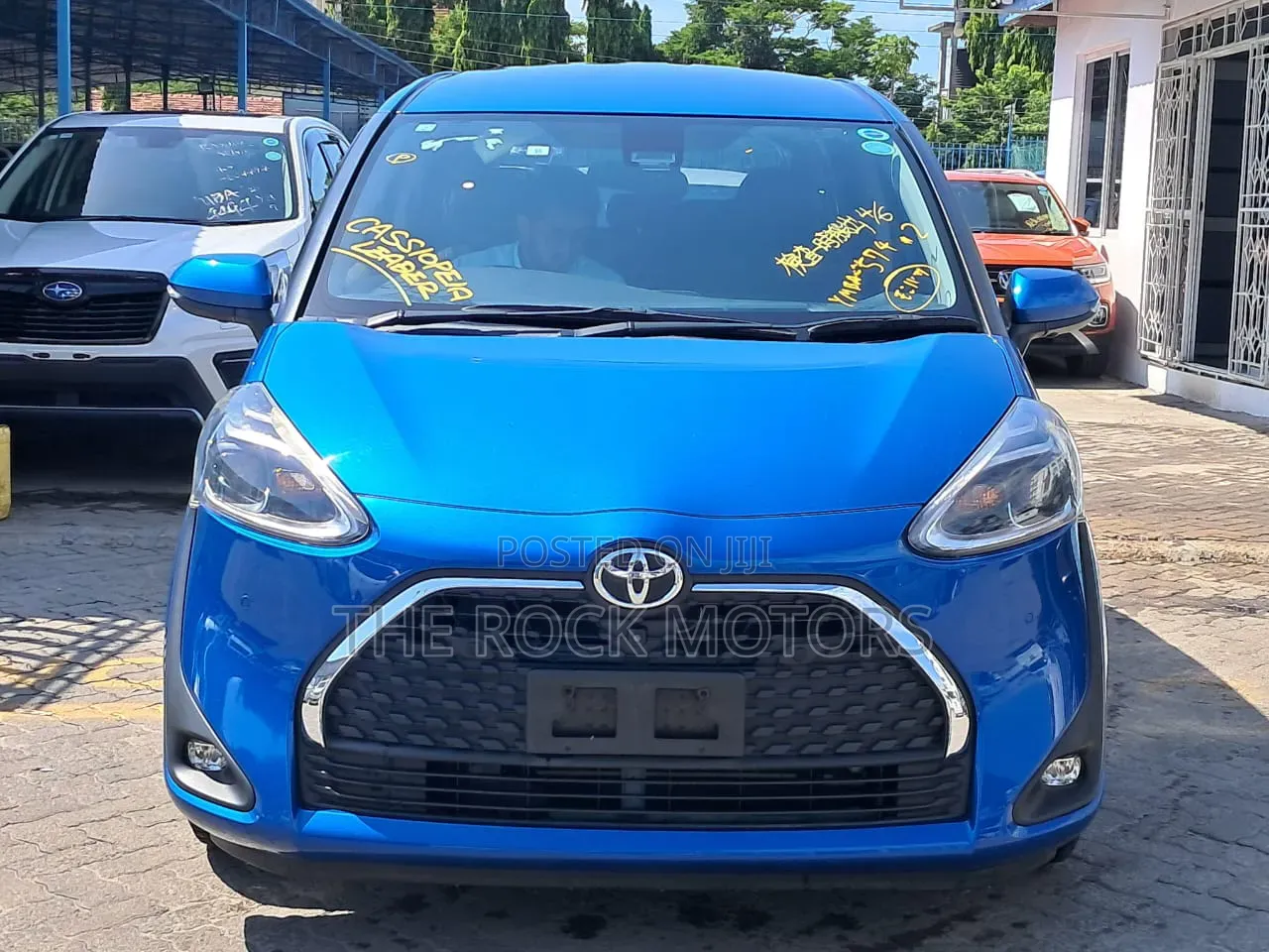 Toyota Sienta 2019 Blue
