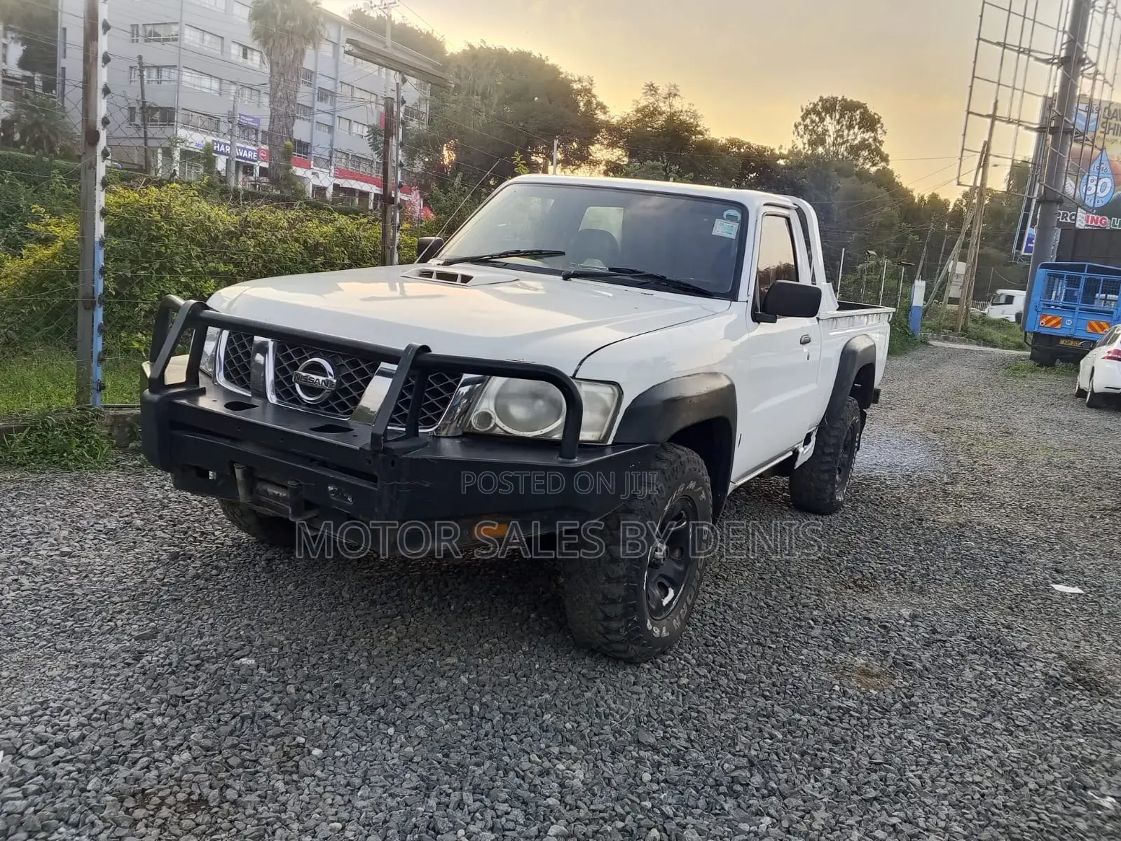 Nissan Patrol 2016 White