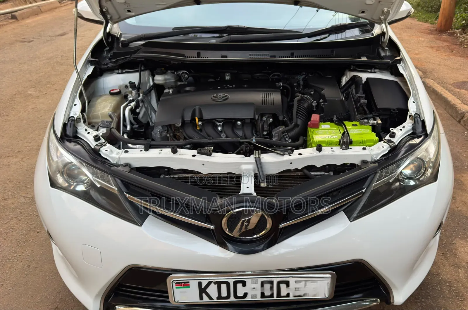 Toyota Auris 2014 White