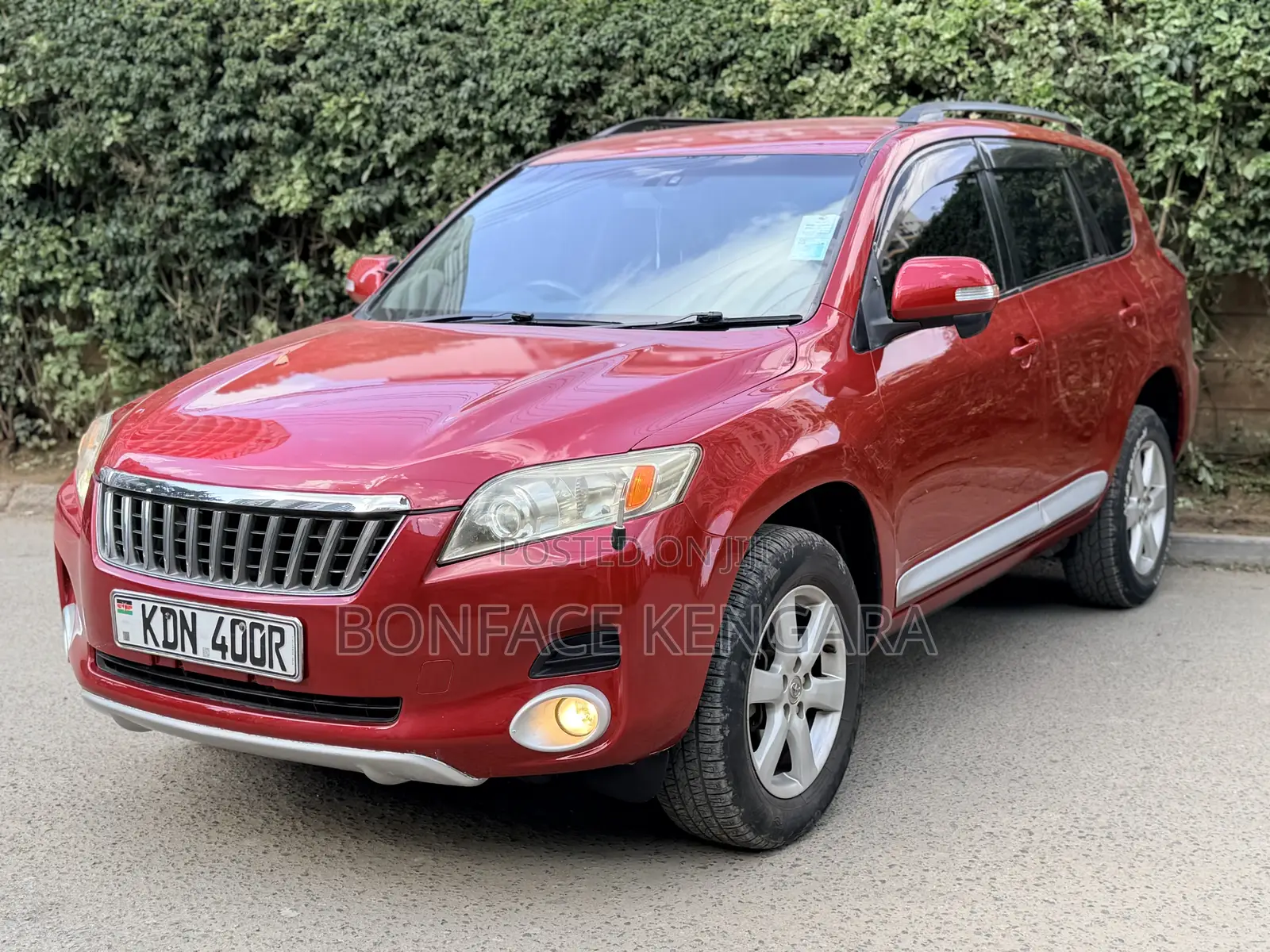 Toyota Vanguard 2009 Red