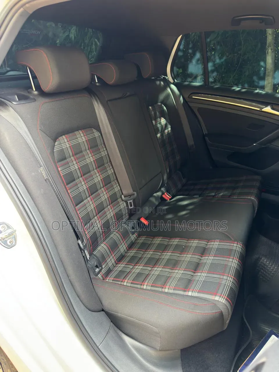 Volkswagen Golf GTI 2017 White