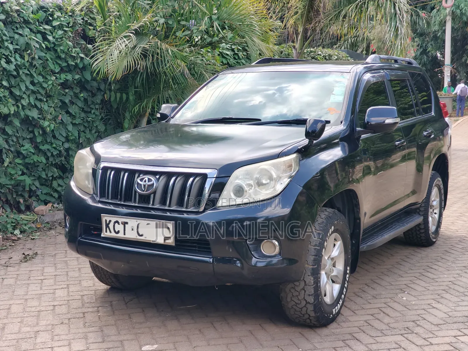 Toyota Land Cruiser Prado 2.7 i 2011 Black