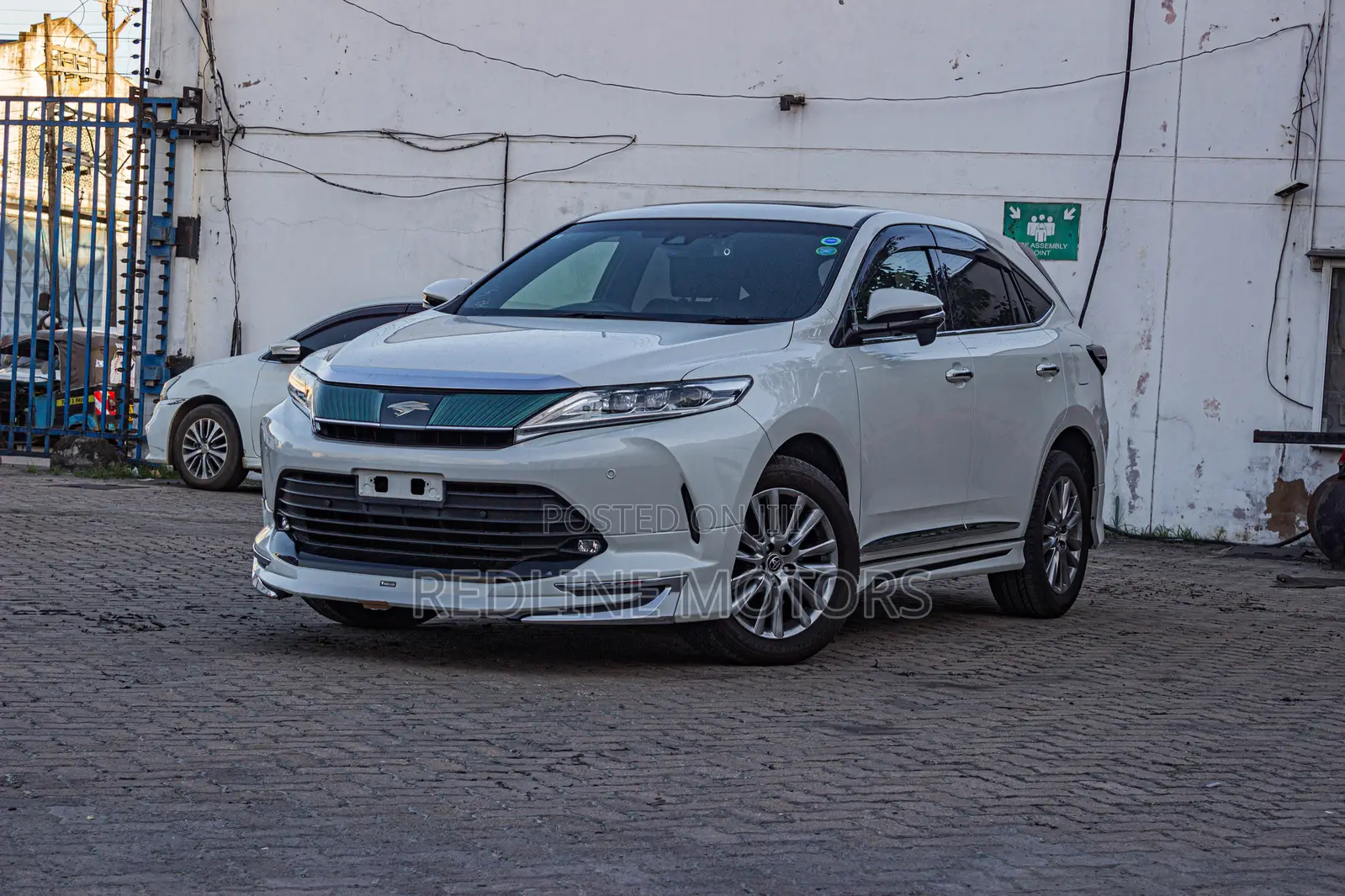 Toyota Harrier 2019 Pearl