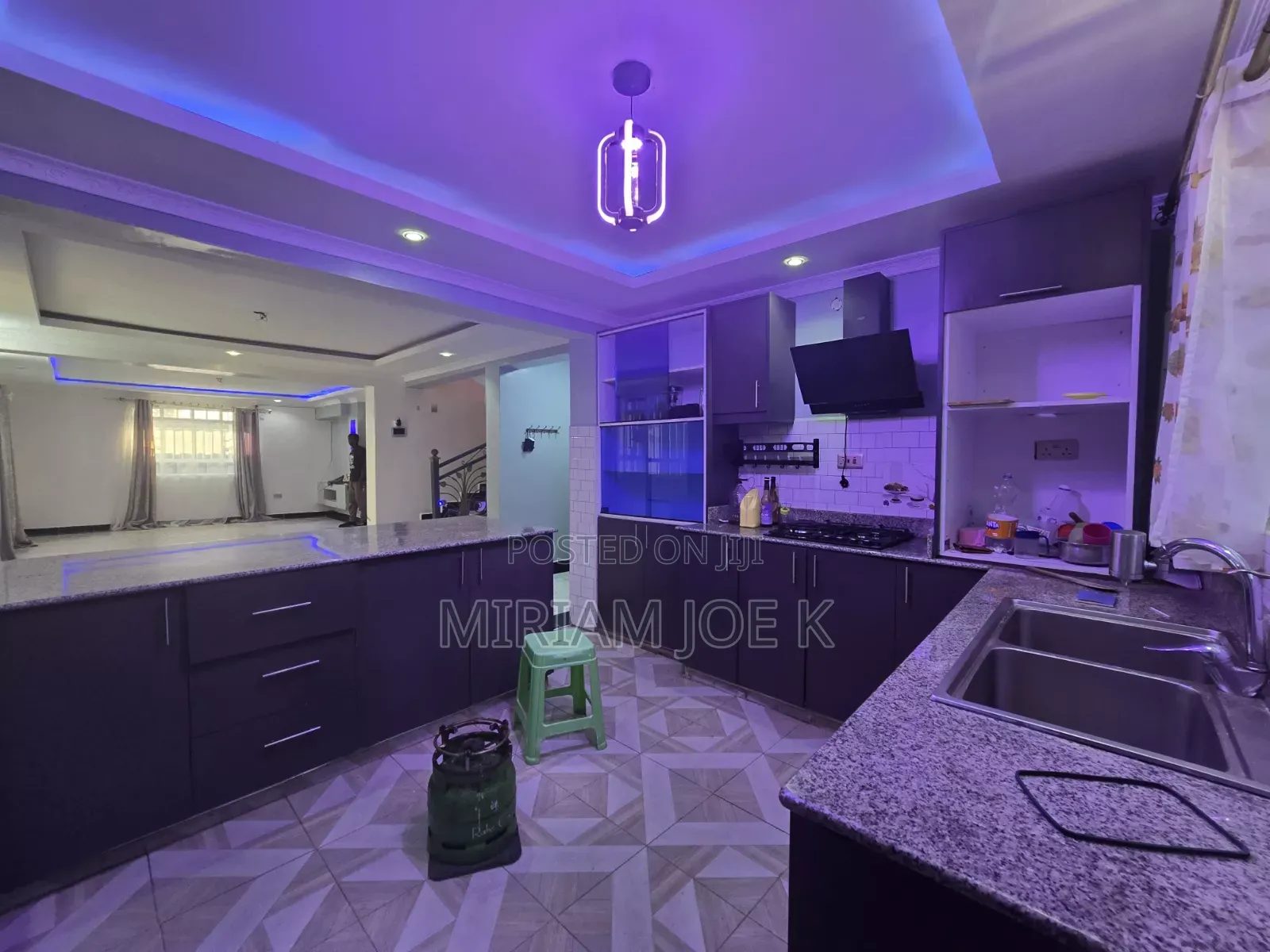 4bdrm Bungalow in Kamakis for rent