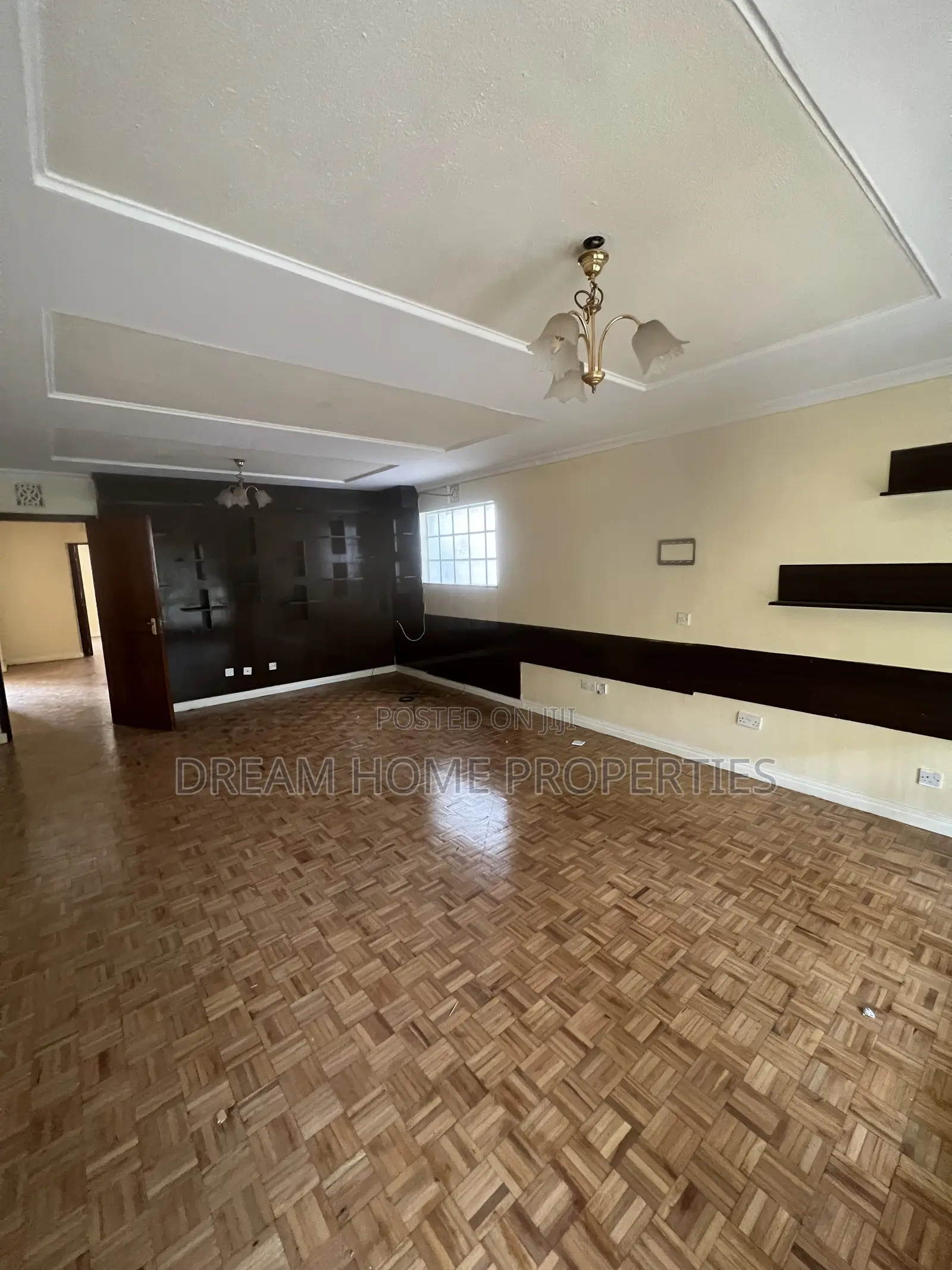 5bdrm Maisonette in Lavington for rent