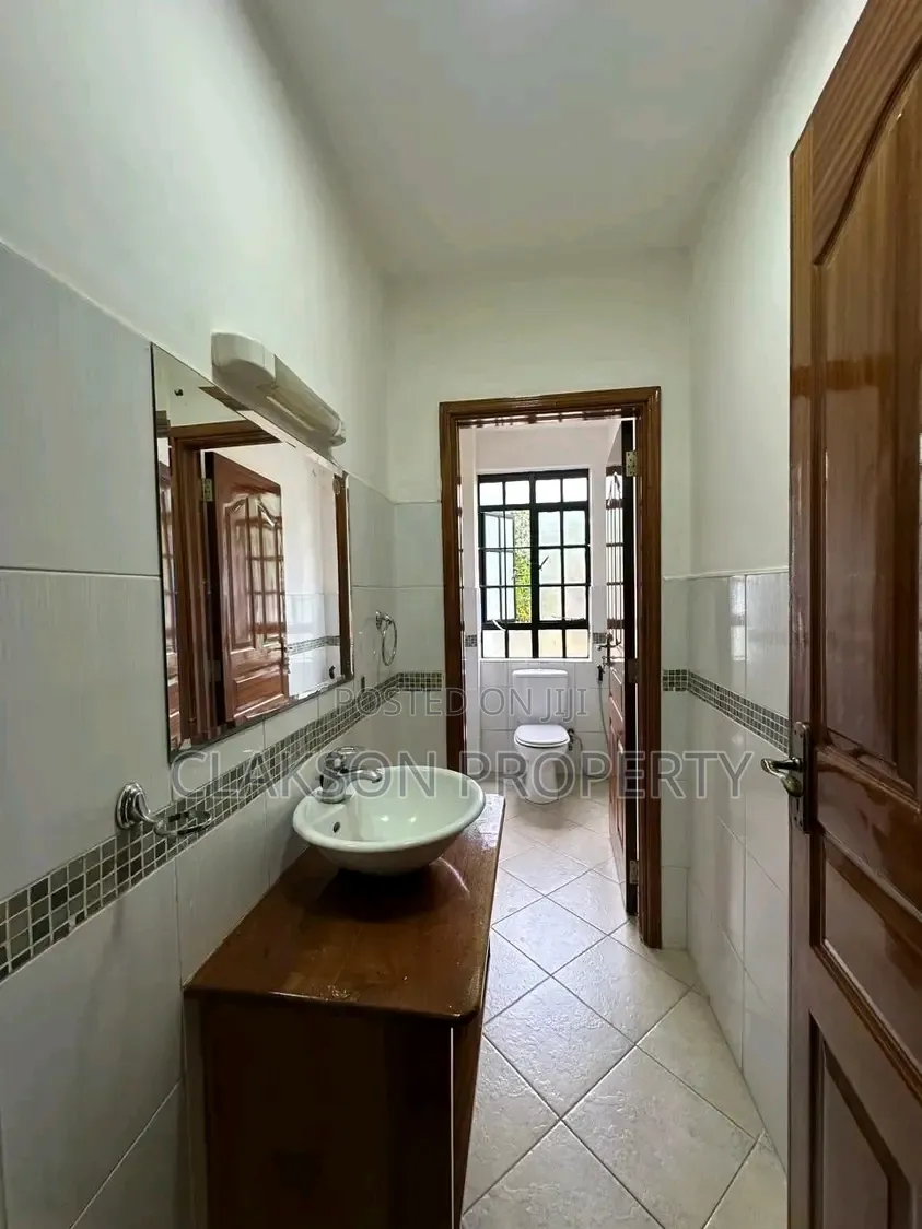 4bdrm Townhouse / Terrace in Karen for rent