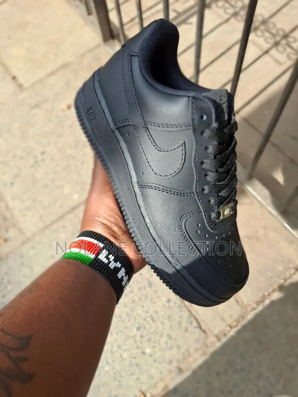 Airforce 1 Black Sneakers