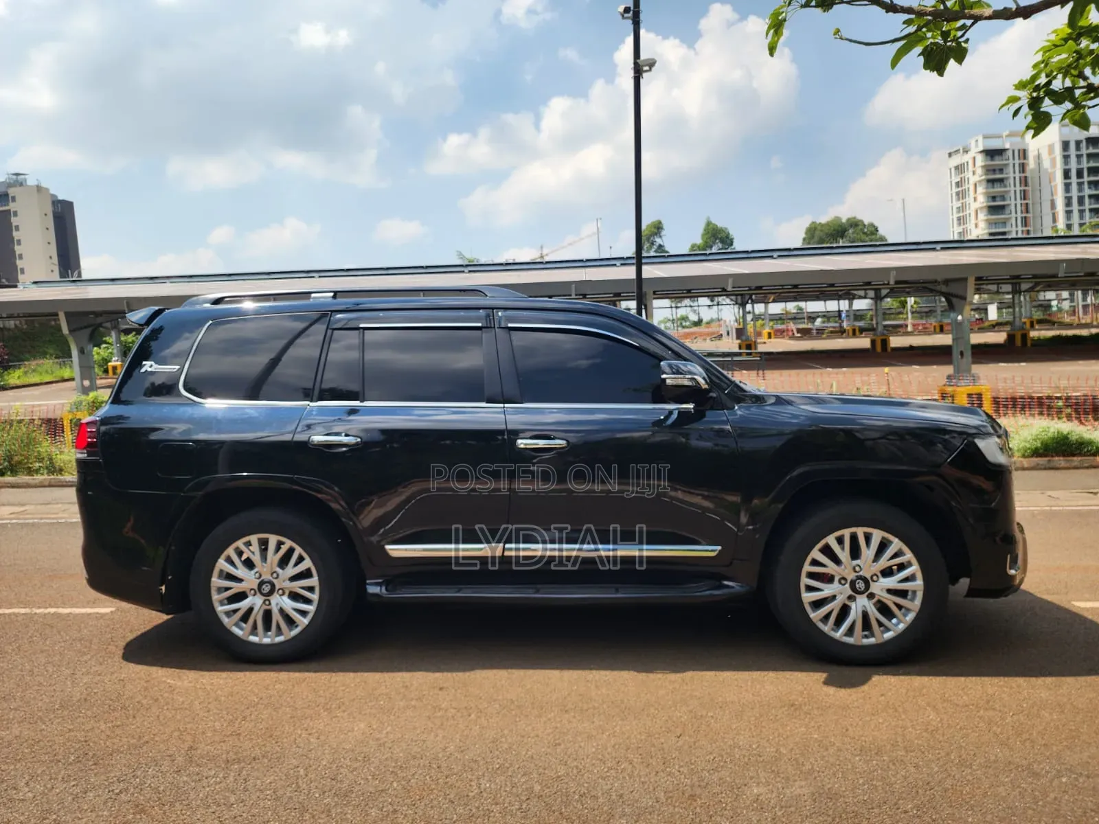 Toyota Land Cruiser 2017 Black