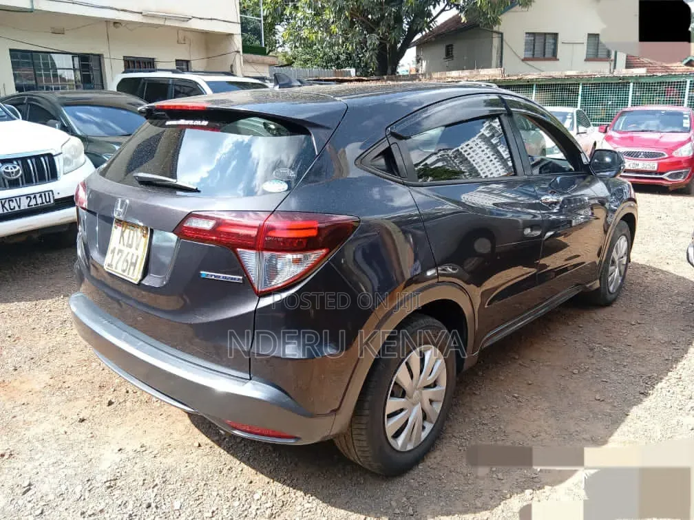 Honda Vezel 1.5 Hybrid 2WD 2018 Green