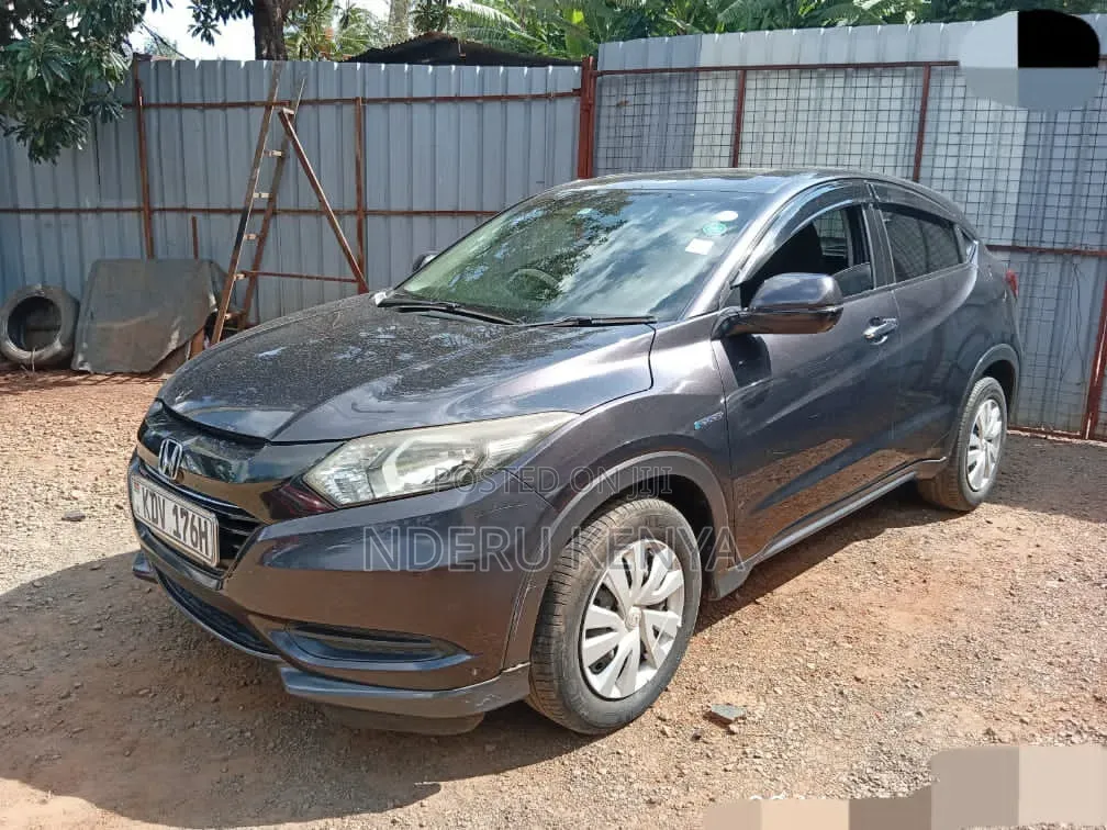 Honda Vezel 1.5 Hybrid 2WD 2018 Green
