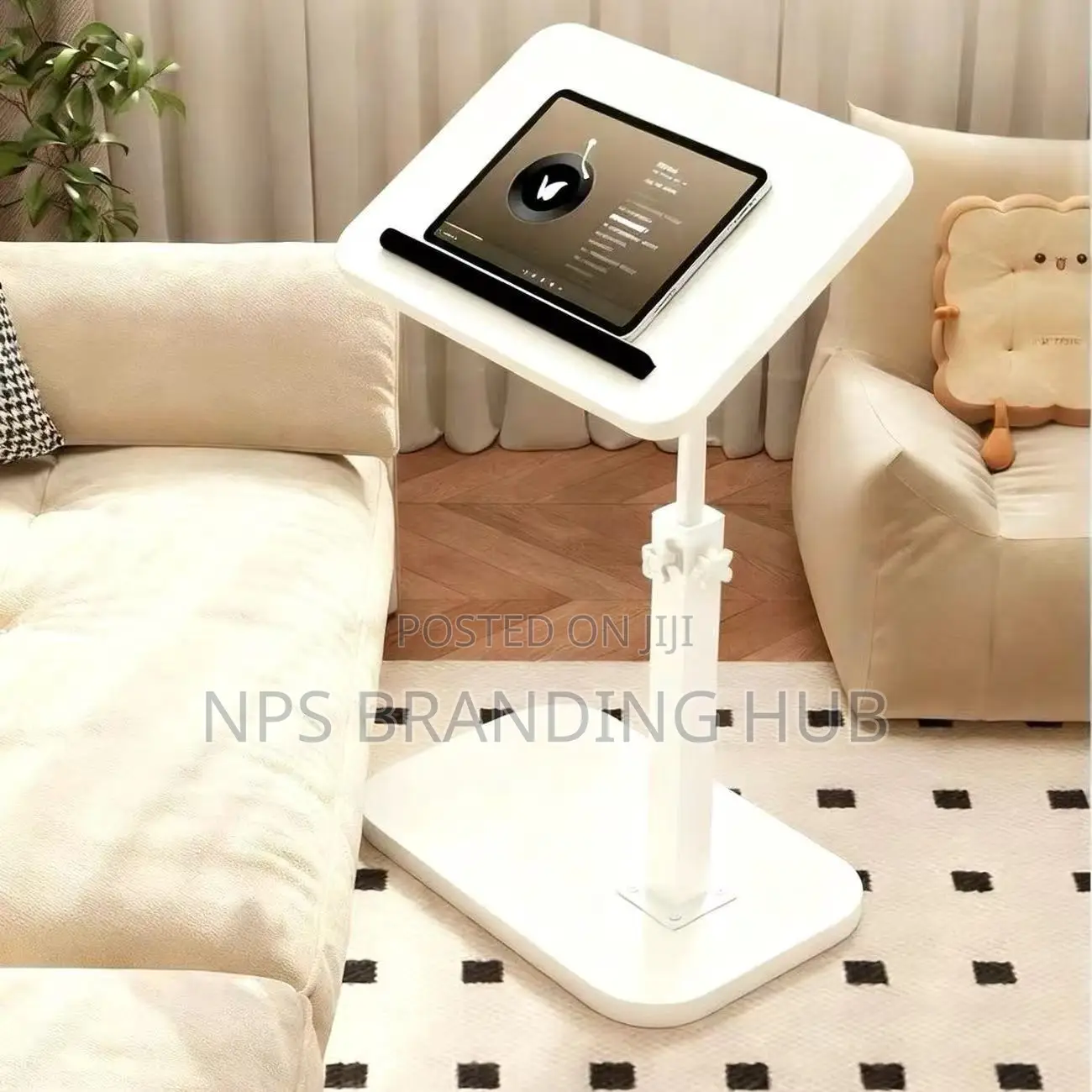 Adjustable Side Stool/Table. Size: 45*30*(45-80)(Rt