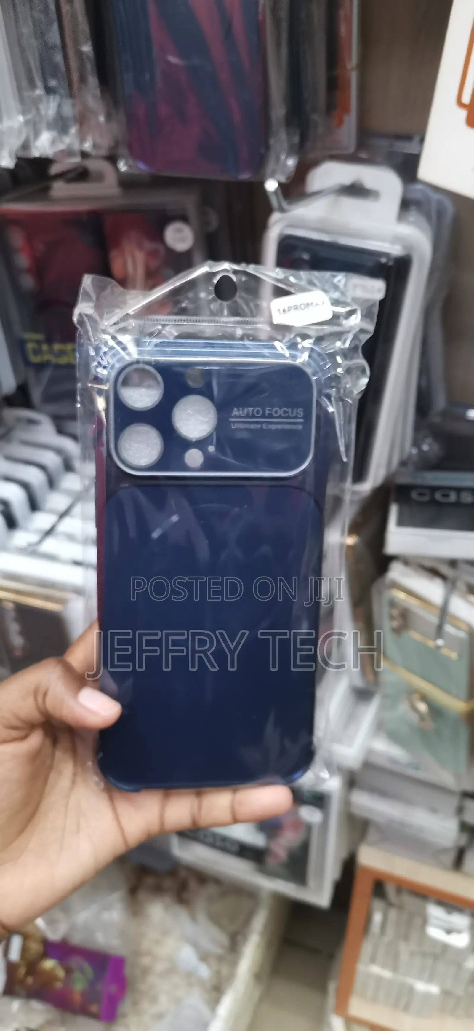 iPhone 16 Pro Max Auto Focus Matte Protective Phone Case