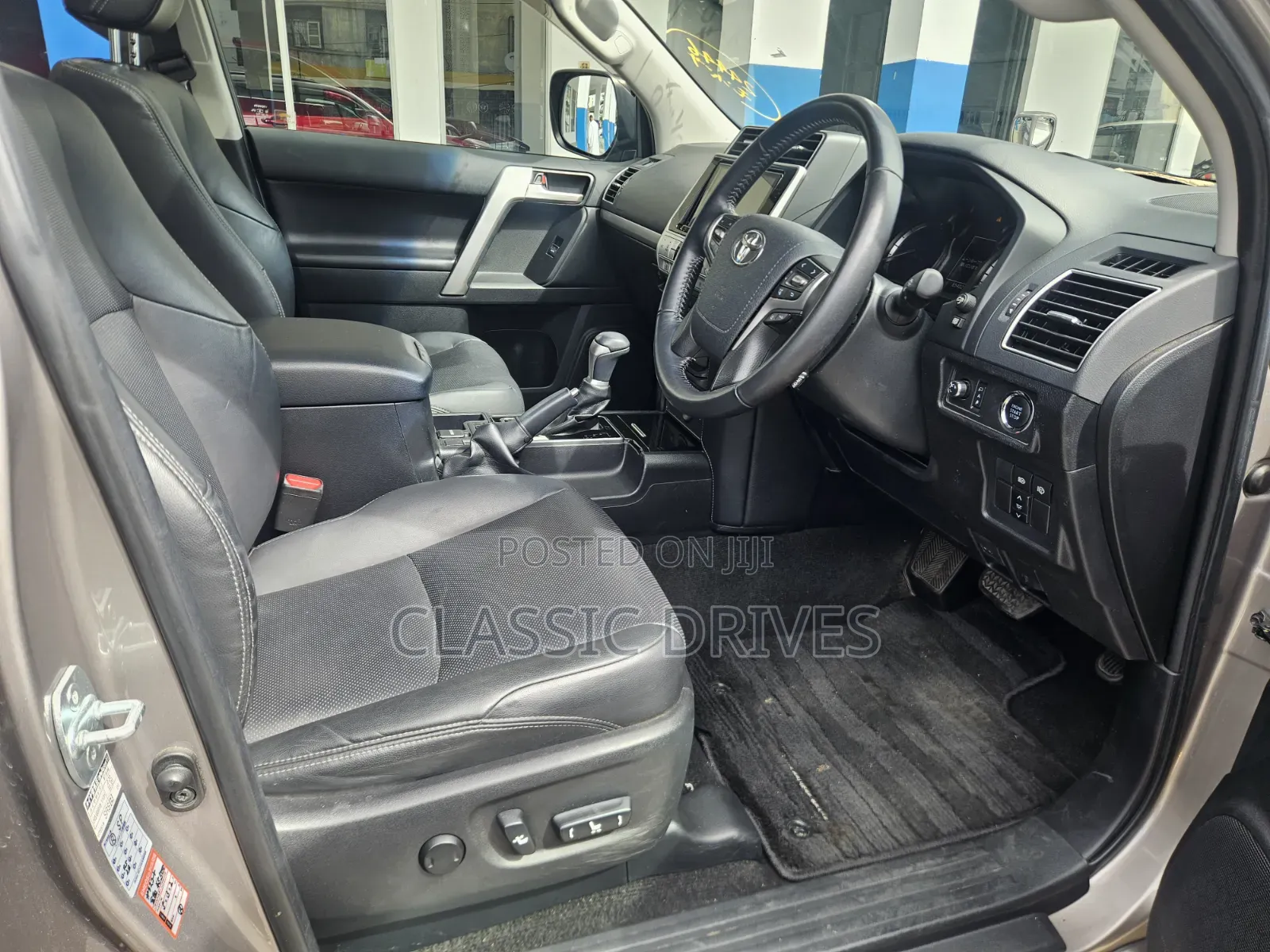 Toyota Land Cruiser Prado 2021 Gray