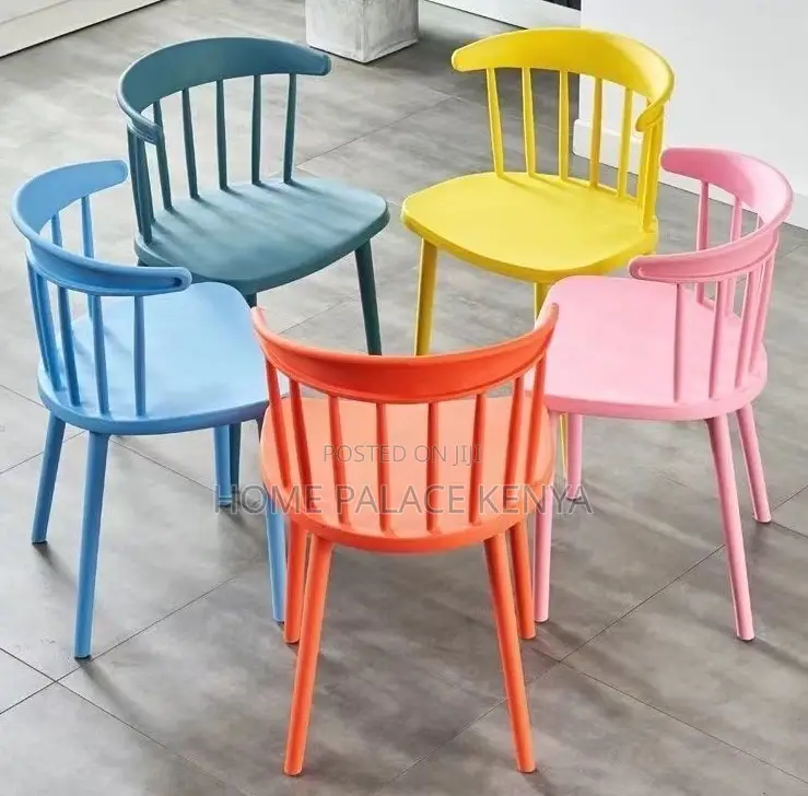 Dining Chair: Windsor Dining Chair With Plastic Backrest