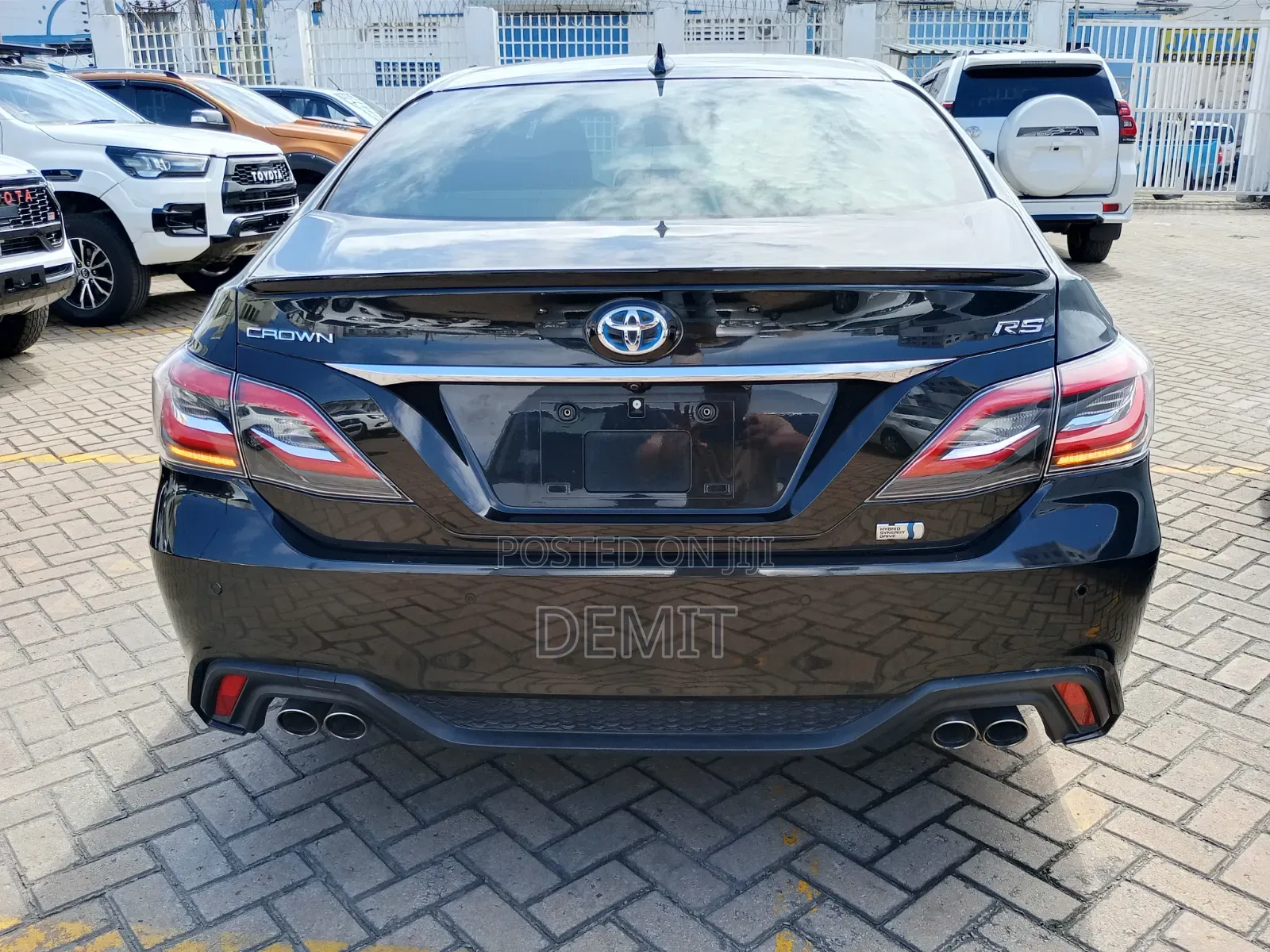 Toyota Crown 2018 Black